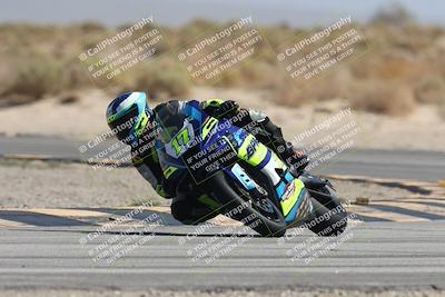 media/Oct-04-2025-CVMA (Sat) [[408bcdd6e4]]/Race 4-Formula Middleweight (Holeshot)/